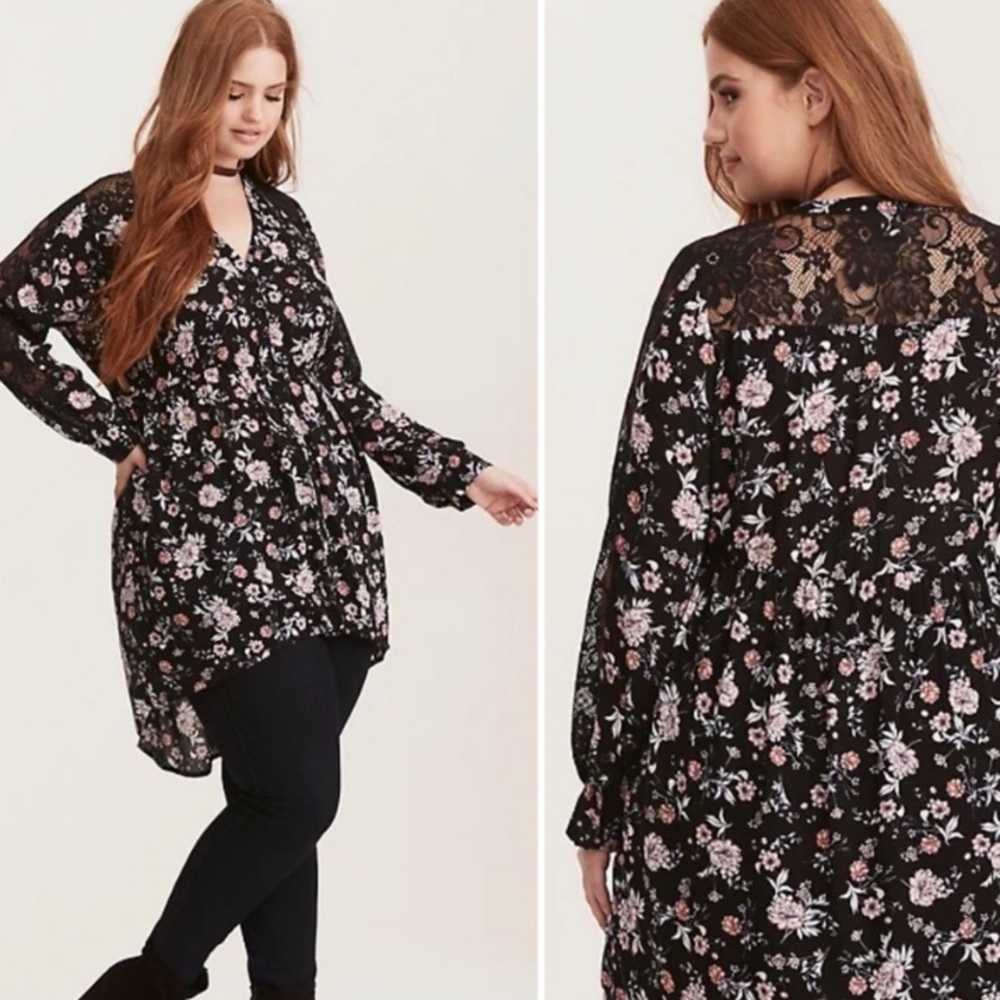 Torrid Black Floral & Lace Babydoll Button Down Tunic Top EUC